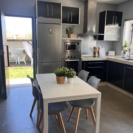 Apartamento Casa Rosa De Los Vientos *